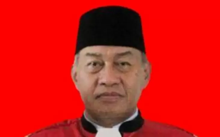 3 Hakim yang mana digunakan Bebaskan Ronald Tannur Ditangkap, Mahfud MD Minta Ketua PN Surabaya Dadi Rachmadi Diperiksa