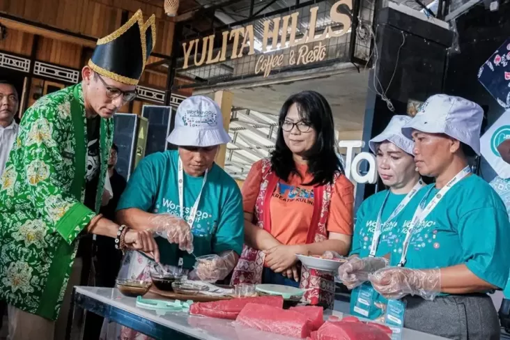 Bitung Jadi Penyangga Destinasi Likupang, Sandiaga Uno Fokus Tingkatkan Kondisi Keuangan Kreatif Lokal