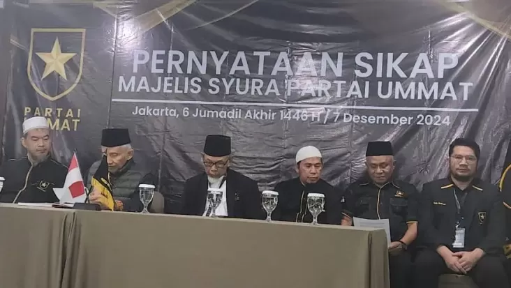 Amien Rais Bacakan 6 Pernyataan Sikap, Partai Ummat Dukung Pemerintahan Prabowo