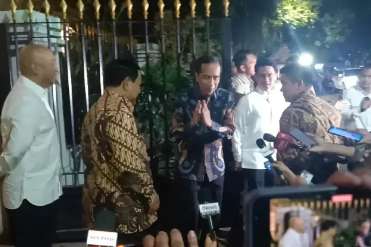 Jokowi Kunjungi Kertanegara, Prabowo: Saya Undang Makan