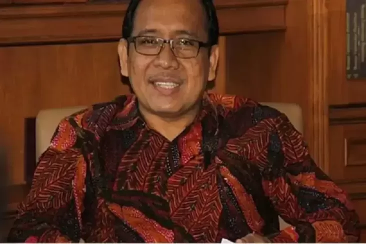 Menko PMK Pratikno Serahkan Permasalahan Dualisme PMI ke Kumham