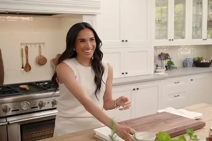 Fantastis! Acara Masak Baru Meghan Markle di tempat area Netflix Raih Penghasilan Rp3 Billion