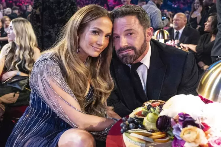 Jennifer Lopez lalu Ben Affleck Resmi Bercerai, Akhiri Kisah Cinta Penuh Liku