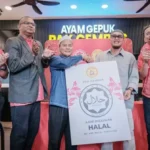 Sertifikat Halal JAKIM Tonggak Baru Kuliner Ayam Gepuk Indonesia dalam area Tanah Melayu