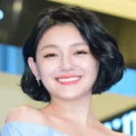 5 Potret Abu Barbie Hsu Tiba di Taiwan Gunakan Pesawat Carter