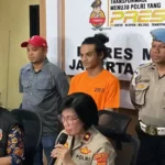 Begini Tampang Vadel Badjideh Pakai Baju Tahanan, Wajahnya Terlihat Santai