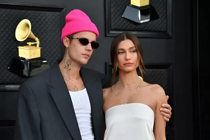 Hailey Baldwin Lelah Hadapi Perilaku Aneh Justin Bieber sejak Awal Menikah