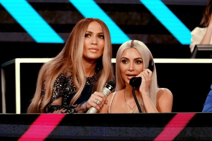 Kim Kardashian dan juga Jennifer Lopez Mencari Pria Kaya untuk Diajak Kencan