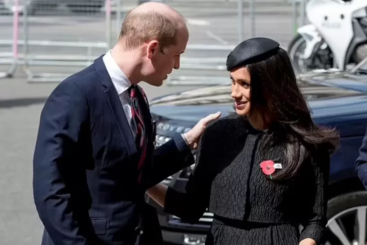 Meghan Markle Diduga Menggoda Pangeran William dengan Pelukan juga juga Ciuman Pipi